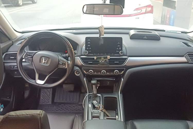 Used Honda Inspire 2019 260TURBO Elegant Edition China VI Emission Standard Center Console