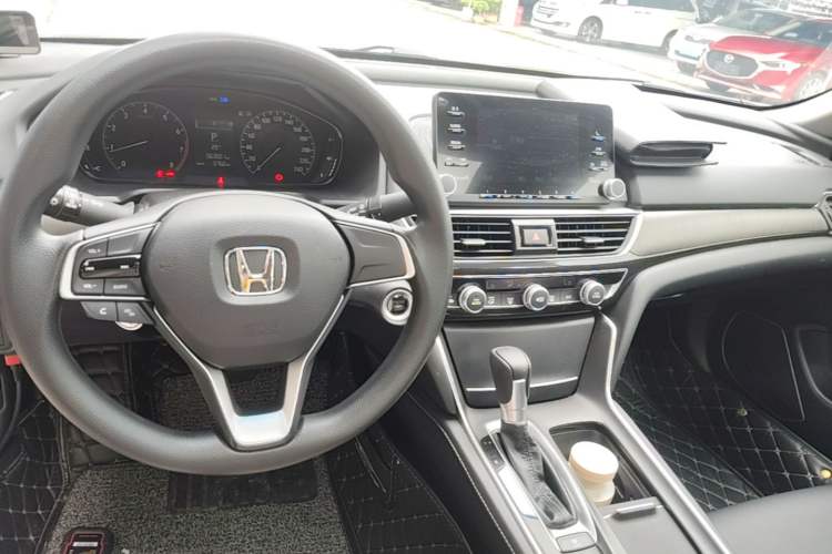 Used Honda Inspire 2019 260TURBO Elegant Edition China VI Emission Standard Center Console