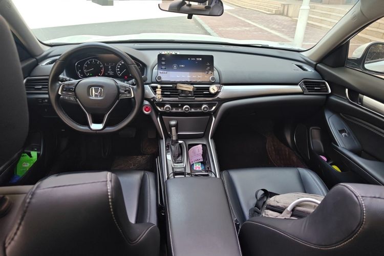 Used Honda Inspire 2019 260TURBO Elegant Edition China VI Emission Standard Center Console