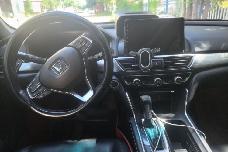 Used Honda Inspire 2019 260TURBO Elegant Edition China VI Emission Standard Center Console