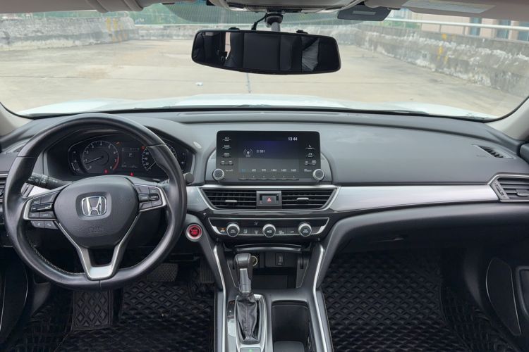 Used Honda Inspire 2019 260TURBO Elegant Edition China VI Emission Standard Center Console