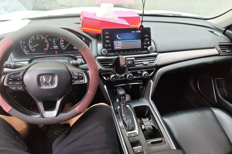 Used Honda Inspire 2019 260TURBO Elegant Edition China V Emission Standard Center Console