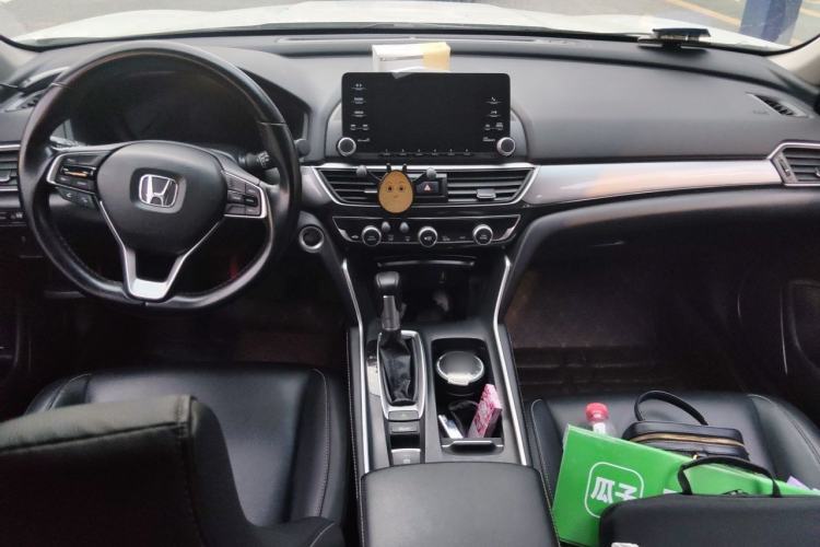Used Honda Inspire 2019 260TURBO Elegant Edition China VI Emission Standard Center Console