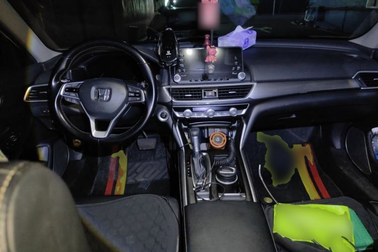 Used Honda Inspire 2019 260TURBO Elegant Edition China VI Emission Standard Center Console