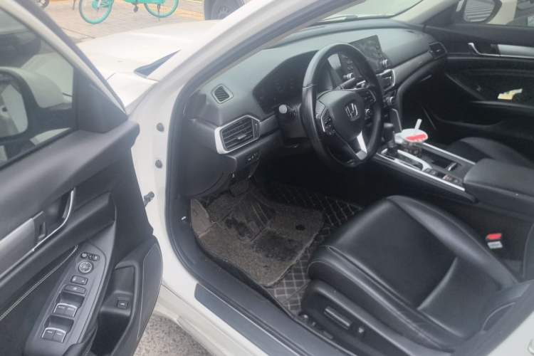 Used Honda Inspire 2019 260TURBO Elegant Edition China VI Emission Standard Driver Seat