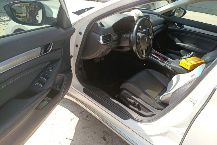 Used Honda Inspire 2019 260TURBO Elegant Edition China VI Emission Standard Driver Seat