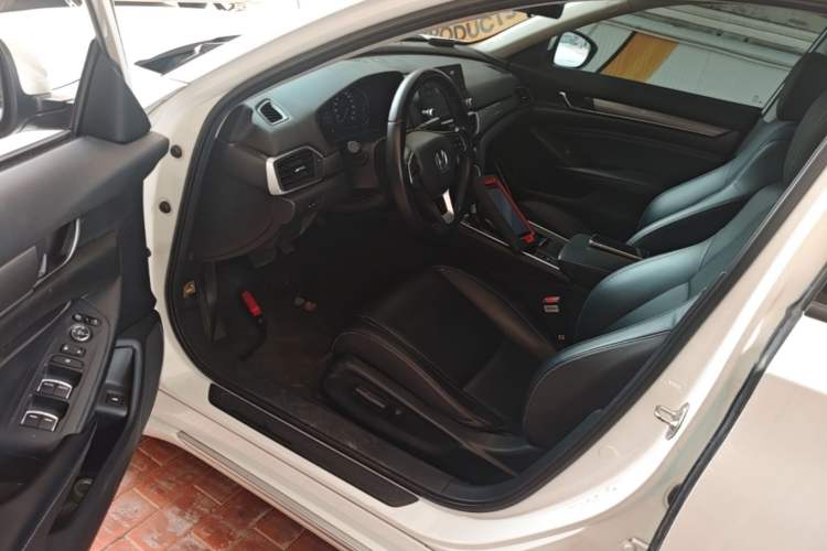 Used Honda Inspire 2019 260TURBO Elegant Edition China VI Emission Standard Driver Seat