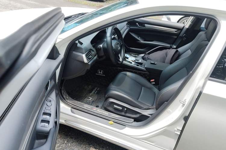 Used Honda Inspire 2019 260TURBO Elegant Edition China VI Emission Standard Driver Seat