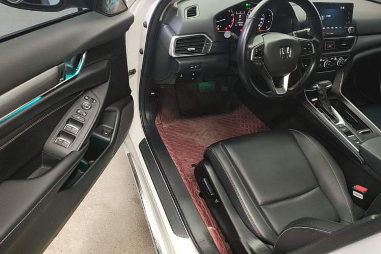 Used Honda Inspire 2019 260TURBO Elegant Edition China VI Emission Standard Driver Seat