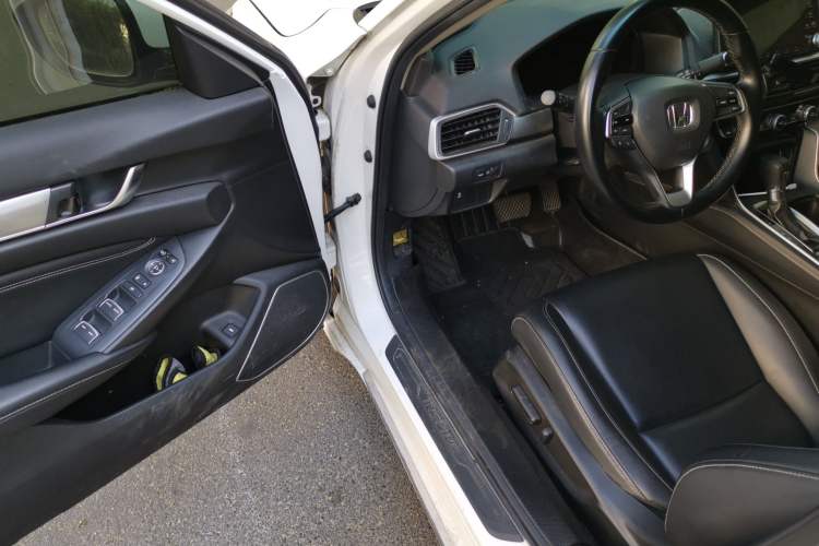 Used Honda Inspire 2019 260TURBO Elegant Edition China VI Emission Standard Driver Seat