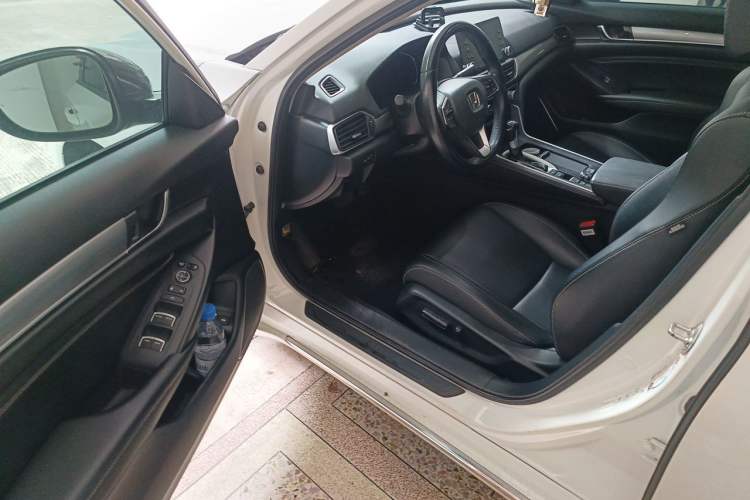 Used Honda Inspire 2019 260TURBO Elegant Edition China VI Emission Standard Driver Seat