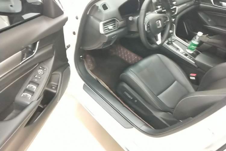 Used Honda Inspire 2019 260TURBO Elegant Edition China VI Emission Standard Driver Seat