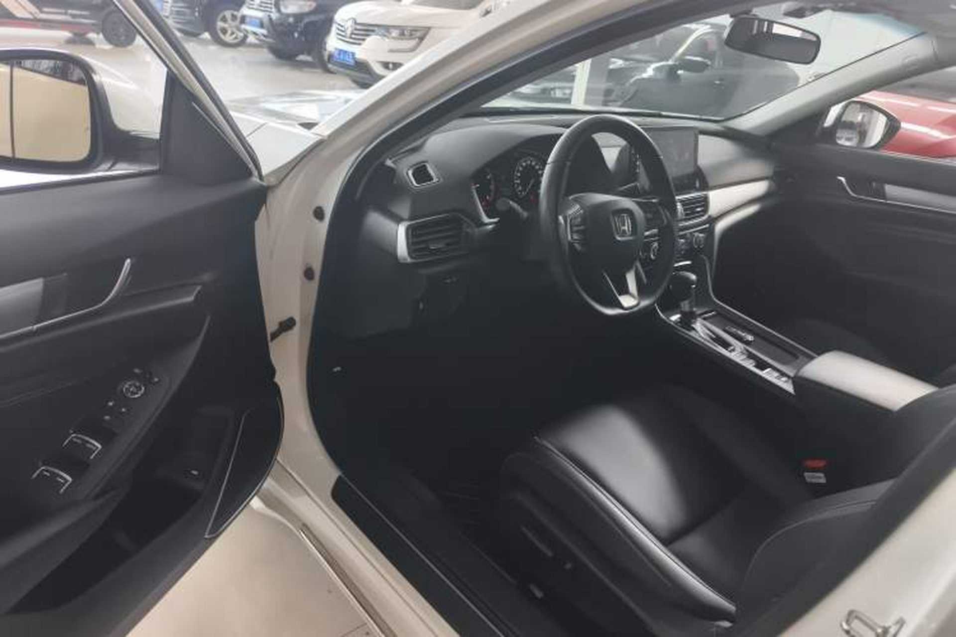 Used Honda Inspire 2019 260TURBO Elegant Edition China VI Emission Standard Driver Seat