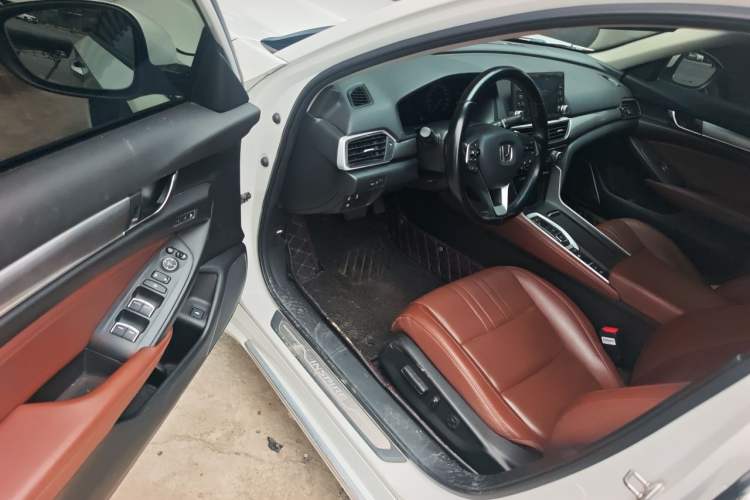 Used Honda Inspire 2019 Rui·Hybrid 2.0L Jing Shang Edition China VI Driver Seat