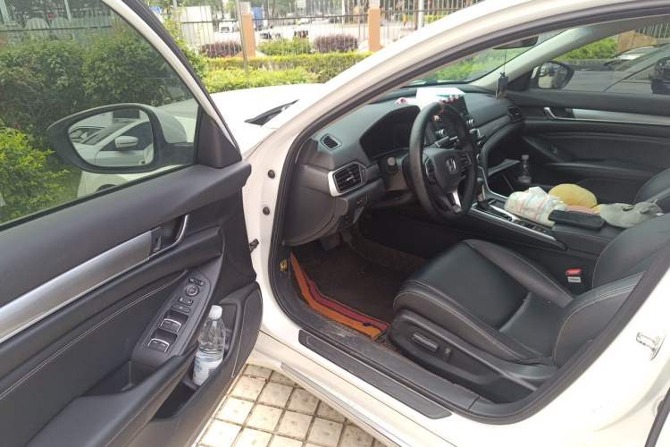Used Honda Inspire 2019 260TURBO Elite Edition China VI Driver Seat