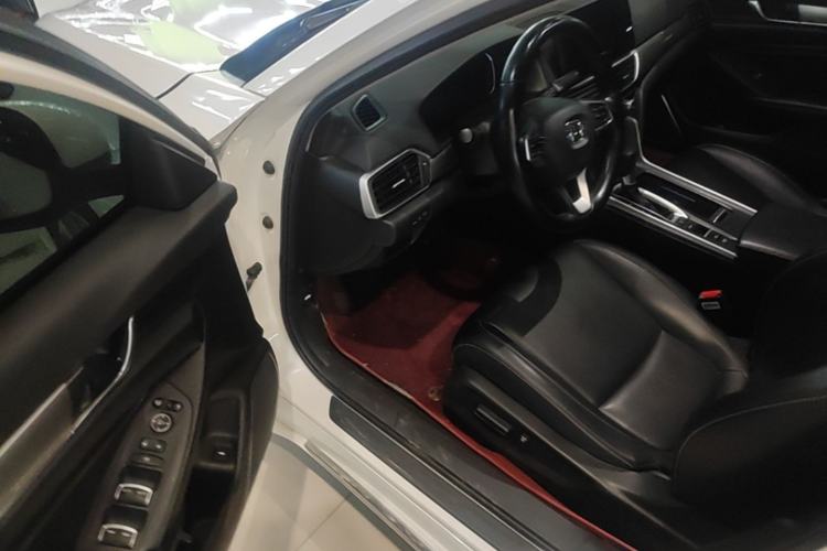 Used Honda Inspire 2019 260TURBO Elegant Edition China VI Emission Standard Driver Seat