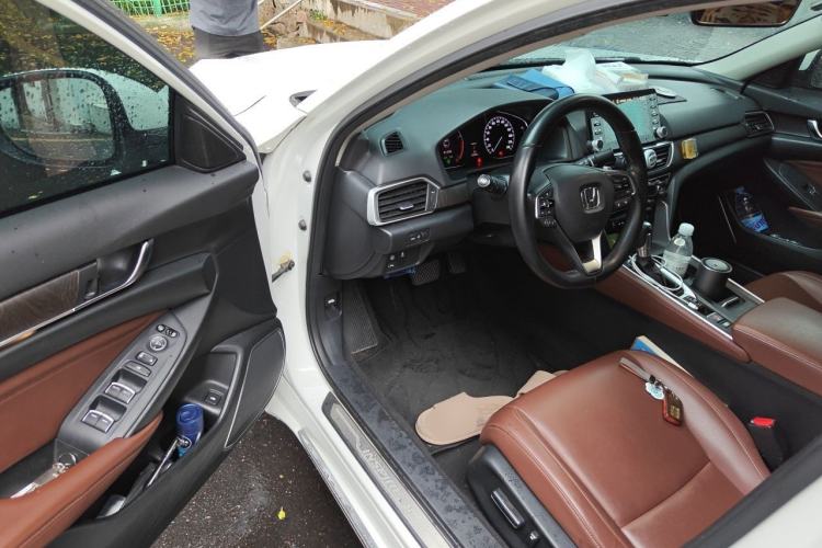 Used Honda Inspire 2019 260TURBO Elite Edition China V Standard Driver Seat