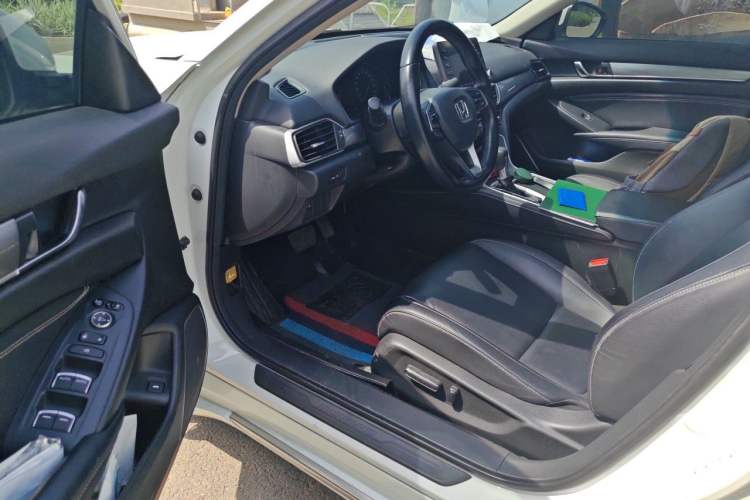 Used Honda Inspire 2019 260TURBO Elegant Edition China VI Emission Standard Driver Seat