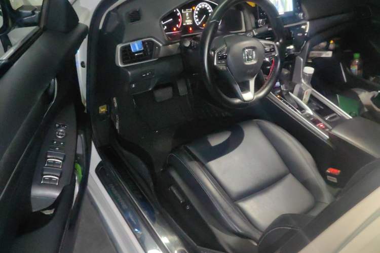 Used Honda Inspire 2019 260TURBO Elegant Edition China VI Emission Standard Driver Seat