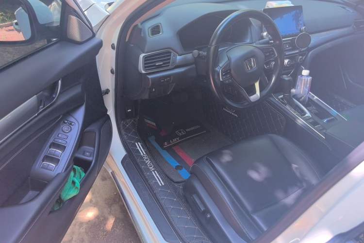 Used Honda Inspire 2019 260TURBO Elegant Edition China VI Emission Standard Driver Seat