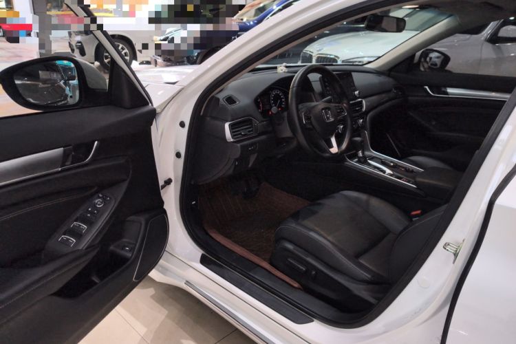 Used Honda Inspire 2019 260TURBO Elegant Edition China VI Emission Standard Driver Seat