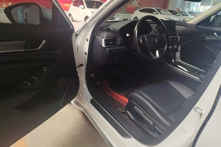 Used Honda Inspire 2019 260TURBO Elegant Edition China VI Emission Standard Driver Seat