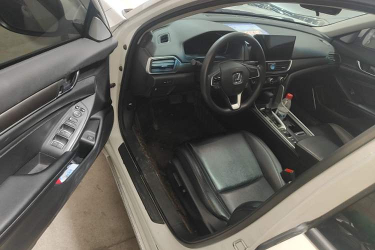 Used Honda Inspire 2019 260TURBO Elegant Edition China VI Emission Standard Driver Seat