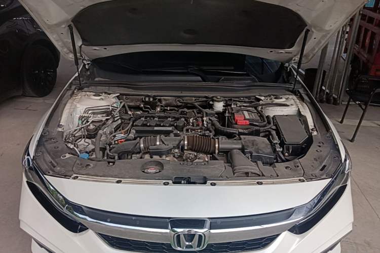Used Honda Inspire 2019 260TURBO Elegant Edition China VI Emission Standard Engine Bay