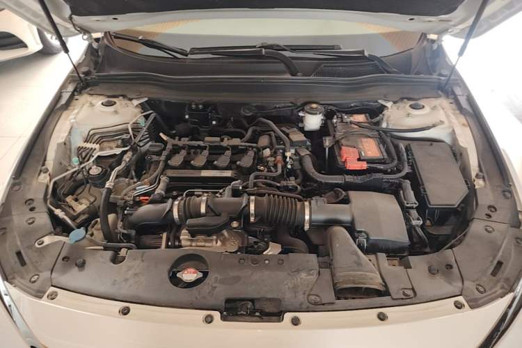 Used Honda Inspire 2019 260TURBO Elegant Edition China VI Emission Standard Engine Bay