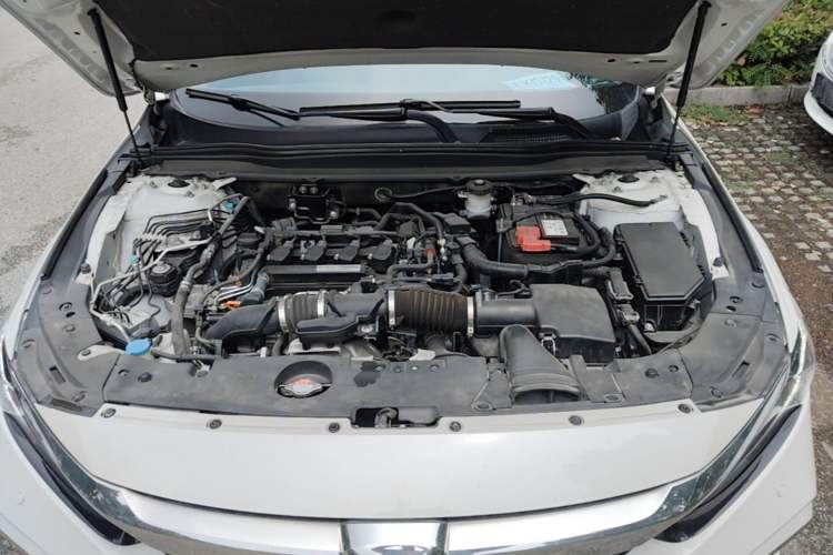 Used Honda Inspire 2019 260TURBO Elegant Edition China VI Emission Standard Engine Bay