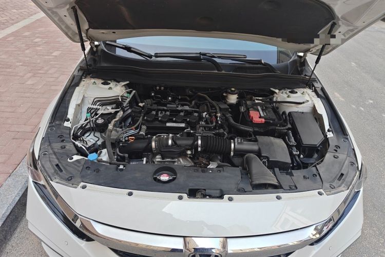 Used Honda Inspire 2019 260TURBO Elegant Edition China VI Emission Standard Engine Bay