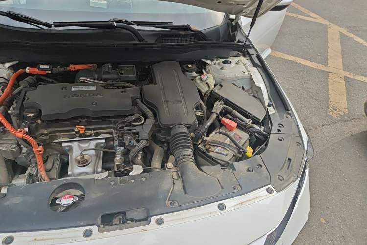 Used Honda Inspire 2019 Rui·Hybrid 2.0L Jingyue Edition China VI Emission Standard Engine Bay Left