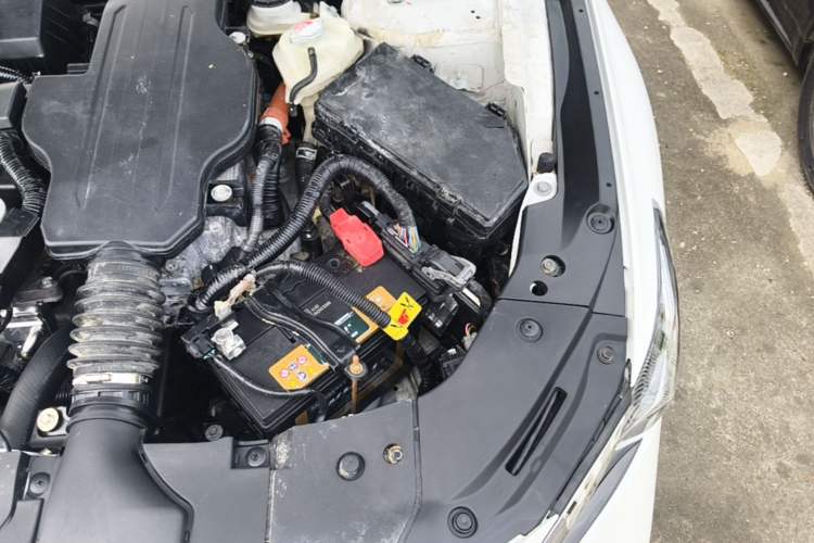 Used Honda Inspire 2019 Rui·Hybrid 2.0L Jing Shang Edition China VI Engine Bay Left
