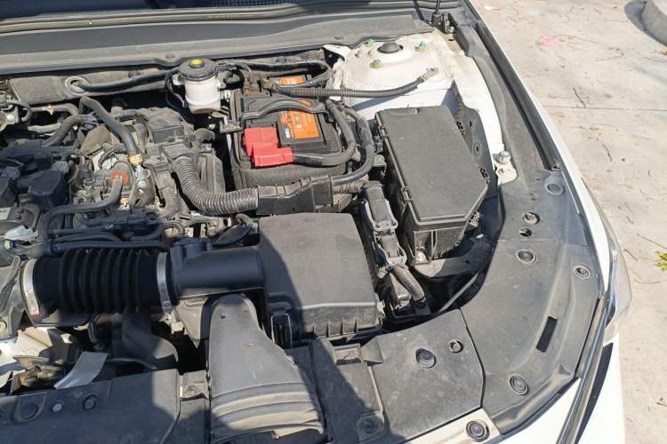 Used Honda Inspire 2019 260TURBO Elegant Edition China VI Emission Standard Engine Bay Left
