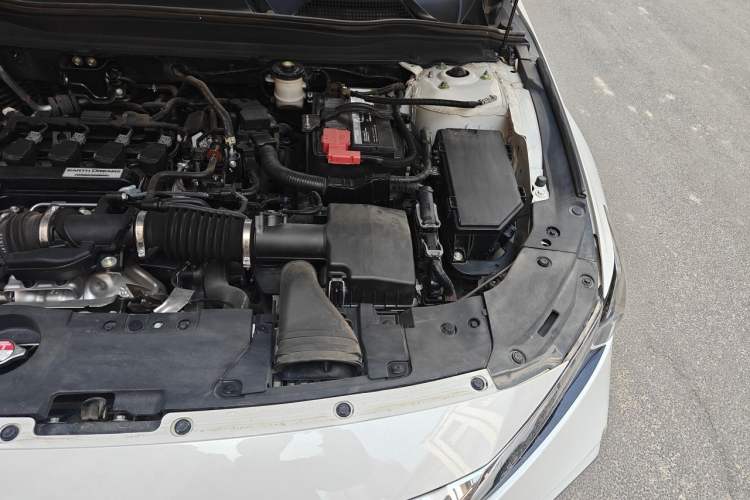 Used Honda Inspire 2019 260TURBO Elegant Edition China VI Emission Standard Engine Bay Left