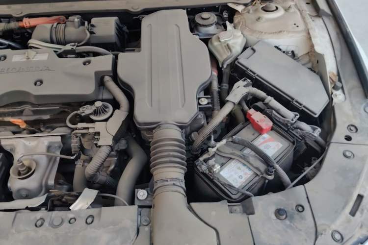 Used Honda Inspire 2019 Rui Hybrid 2.0L Jing Shang Edition China V Emission Standard Engine Bay Left
