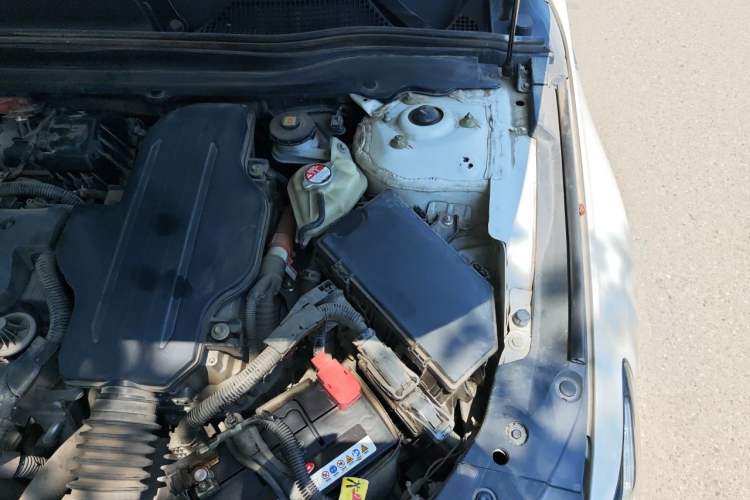 Used Honda Inspire 2019 Rui·Hybrid 2.0L Jing Shang Edition China VI Engine Bay Left
