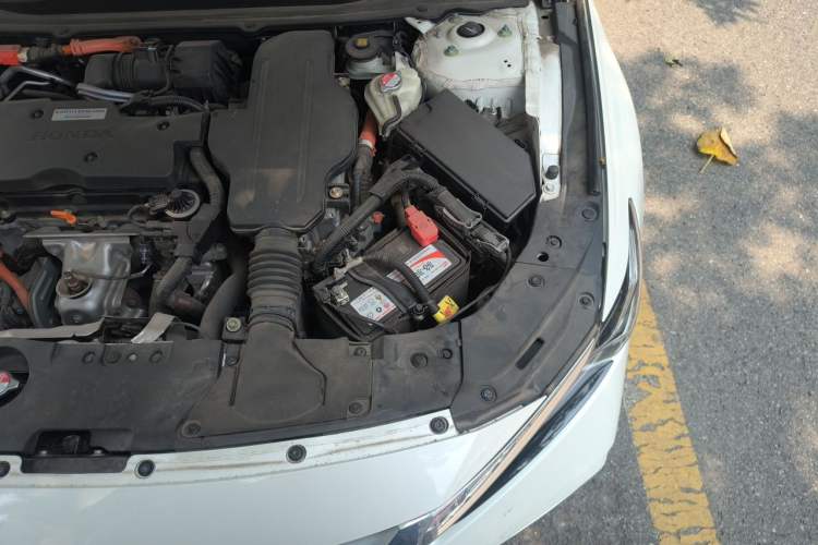 Used Honda Inspire 2019 Rui·Hybrid 2.0L Jing Shang Edition China VI Engine Bay Left