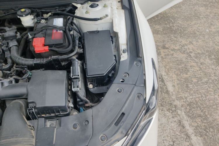 Used Honda Inspire 2019 260TURBO Elegant Edition China VI Emission Standard Engine Bay Left