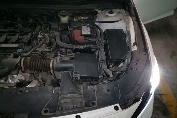 Used Honda Inspire 2019 260TURBO Elegant Edition China VI Emission Standard Engine Bay Left