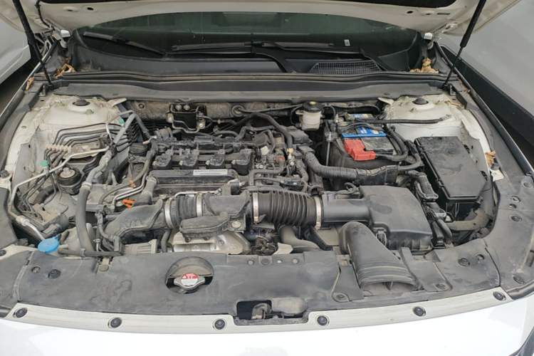 Used Honda Inspire 2019 260TURBO Elegant Edition China VI Emission Standard Engine Bay