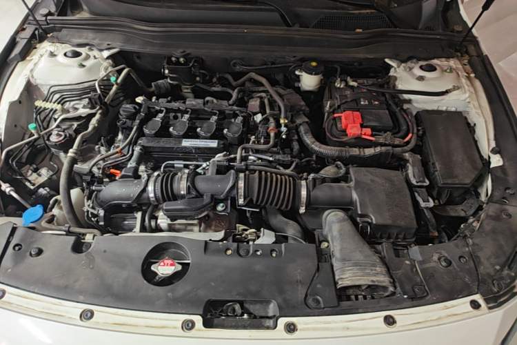 Used Honda Inspire 2019 260TURBO Elegant Edition China VI Emission Standard Engine Bay