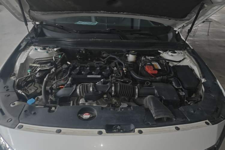 Used Honda Inspire 2019 260TURBO Elegant Edition China VI Emission Standard Engine Bay