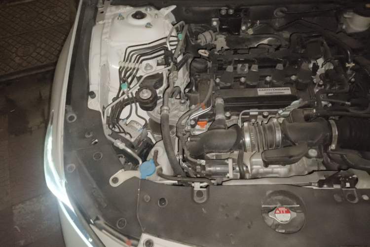 Used Honda Inspire 2019 260TURBO Elegant Edition China VI Emission Standard Engine Bay Right