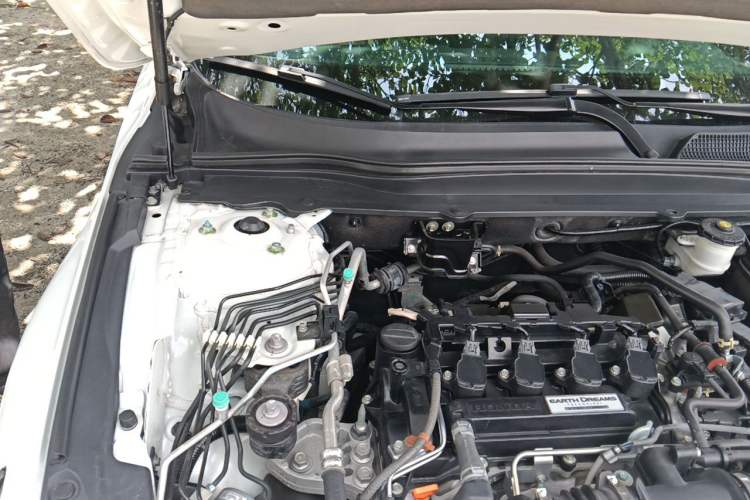 Used Honda Inspire 2019 260TURBO Elegant Edition China VI Emission Standard Engine Bay Right