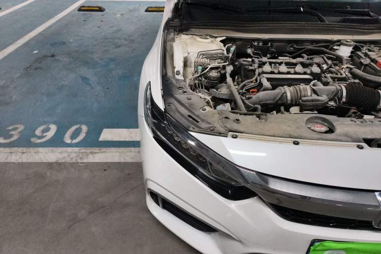 Used Honda Inspire 2019 260TURBO Elegant Edition China VI Emission Standard Engine Bay Right
