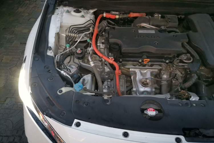 Used Honda Inspire 2019 Rui·Hybrid 2.0L Jingyue Edition China VI Emission Standard Engine Bay Right