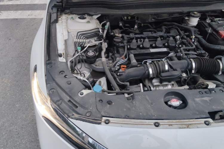 Used Honda Inspire 2019 260TURBO Elegant Edition China VI Emission Standard Engine Bay Right
