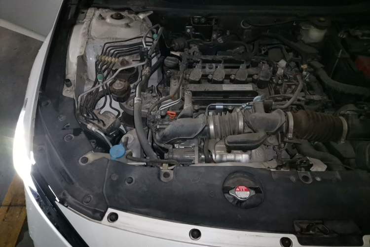 Used Honda Inspire 2019 260TURBO Elegant Edition China VI Emission Standard Engine Bay Right