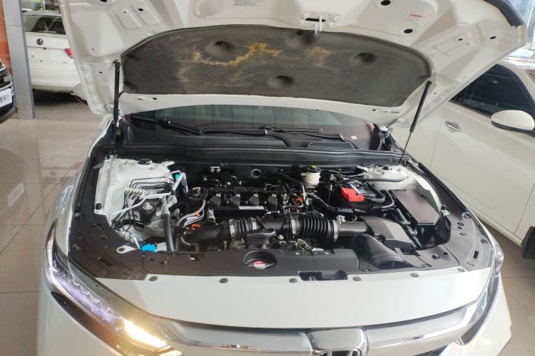 Used Honda Inspire 2019 260TURBO Elegant Edition China VI Emission Standard Engine Bay